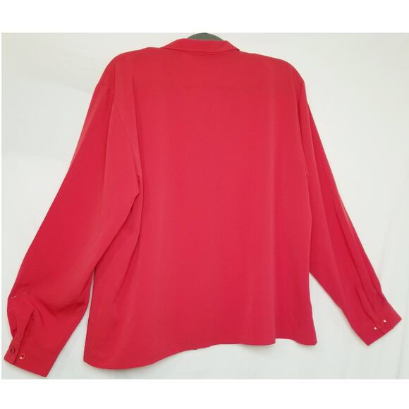 Essentials Worthington Red Long Sleeve Button Up Front Flap Pockets Top Size 18M - Picture 3 of 7